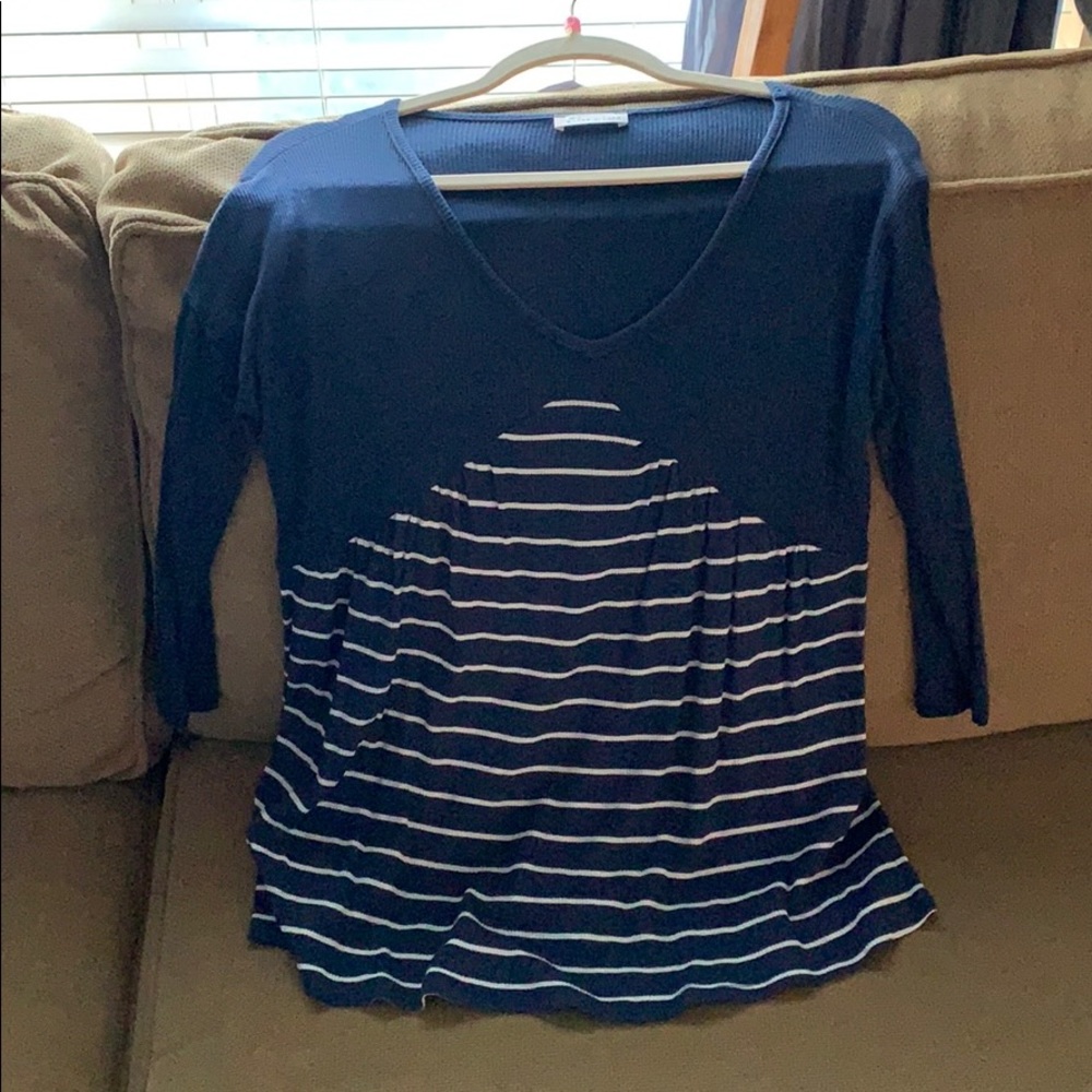 3/4 sleeve blue and white stripe top